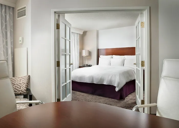 Chicago Marriott Suites Deerfield